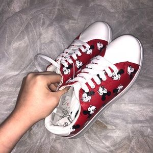 Disney Mickey Mouse sneakers by Esquire